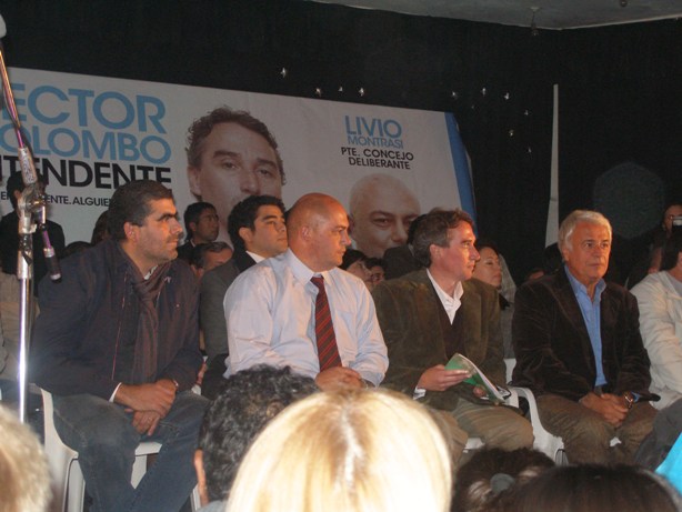 Candidatos Daniel Cardozo, Livio Montrasi y Héctor Colombo junto a De la Sota